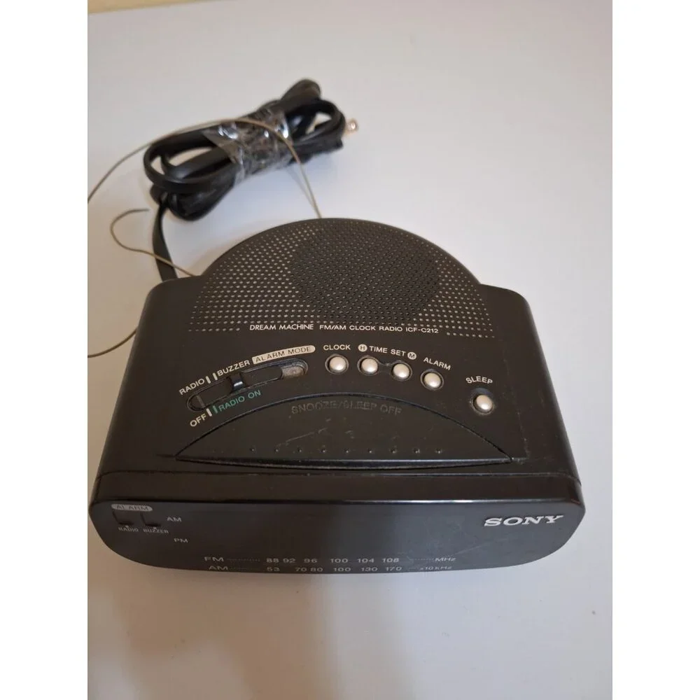 Sony Dream Machine FM/AM‎ Alarm Clock Radio ICF-C212